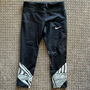 Nike running crop leggings
